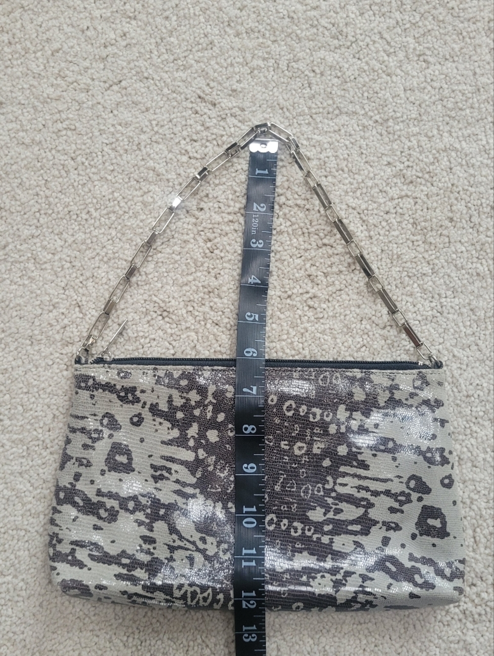 *NWT* BCBG Paris Patterned Chain Handle Clutch Bag - Picture 5 of 8